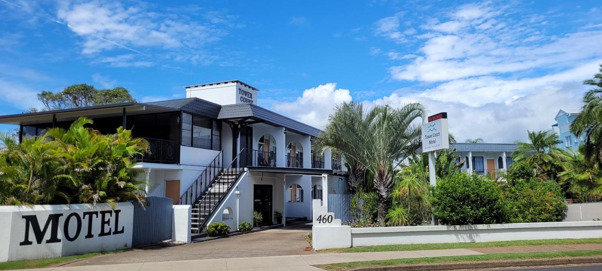 Tower Court Motel - Adults Only Haven Hervey Bay Exteriör bild