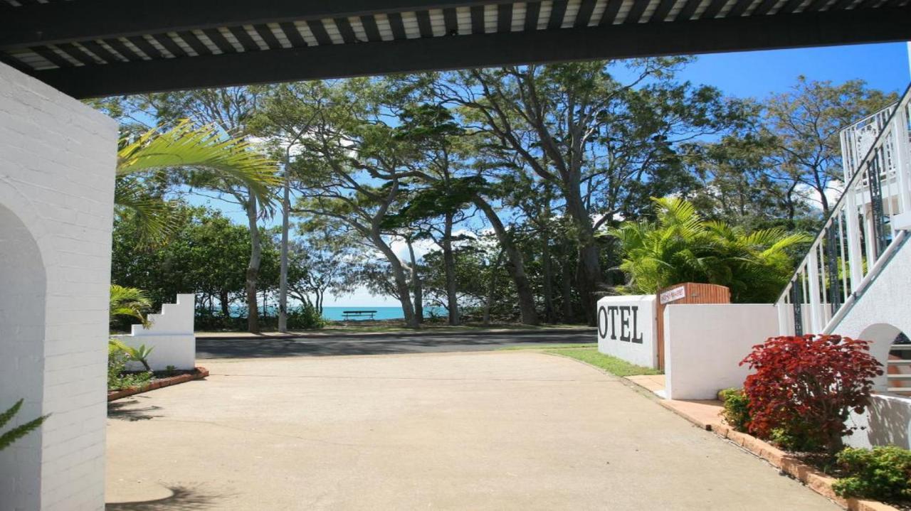 Tower Court Motel - Adults Only Haven Hervey Bay Exteriör bild