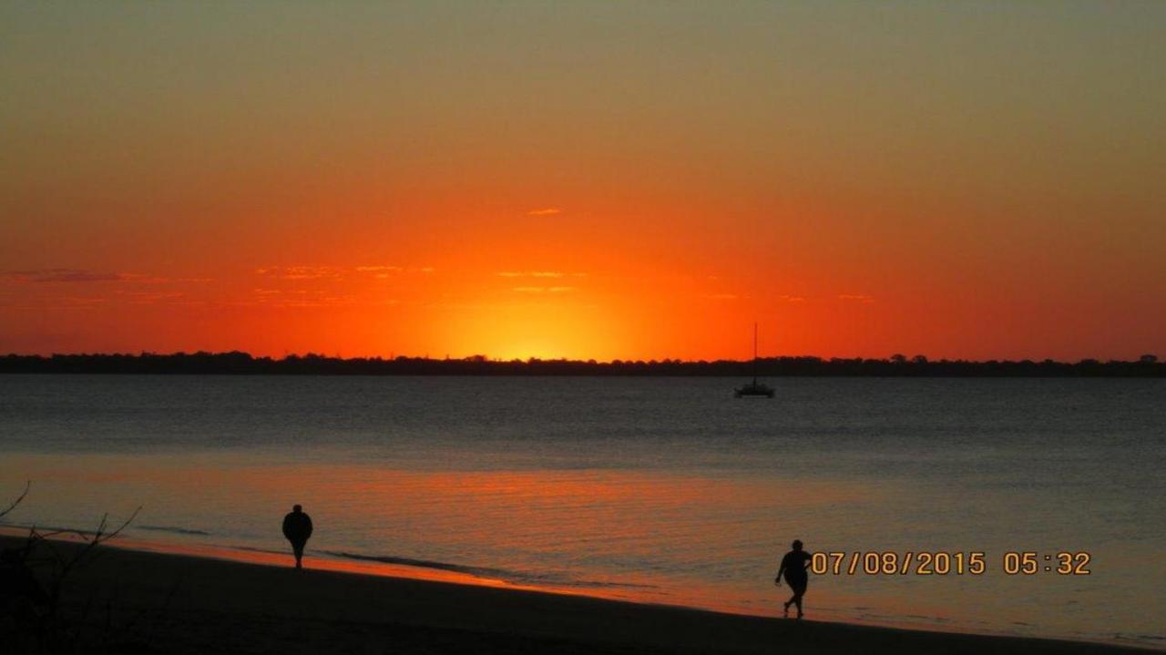 Tower Court Motel - Adults Only Haven Hervey Bay Exteriör bild