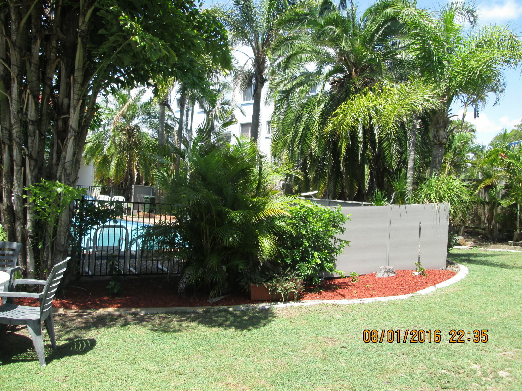 Tower Court Motel - Adults Only Haven Hervey Bay Exteriör bild